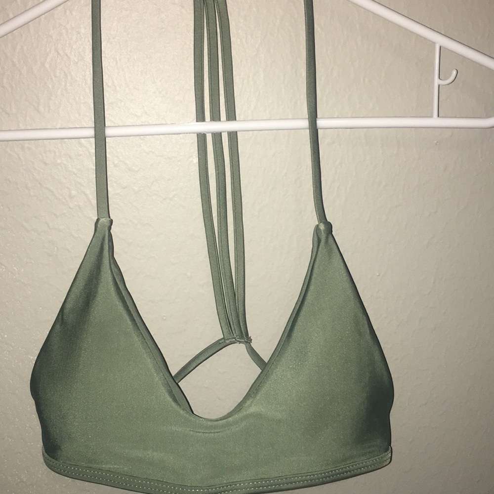 swim top